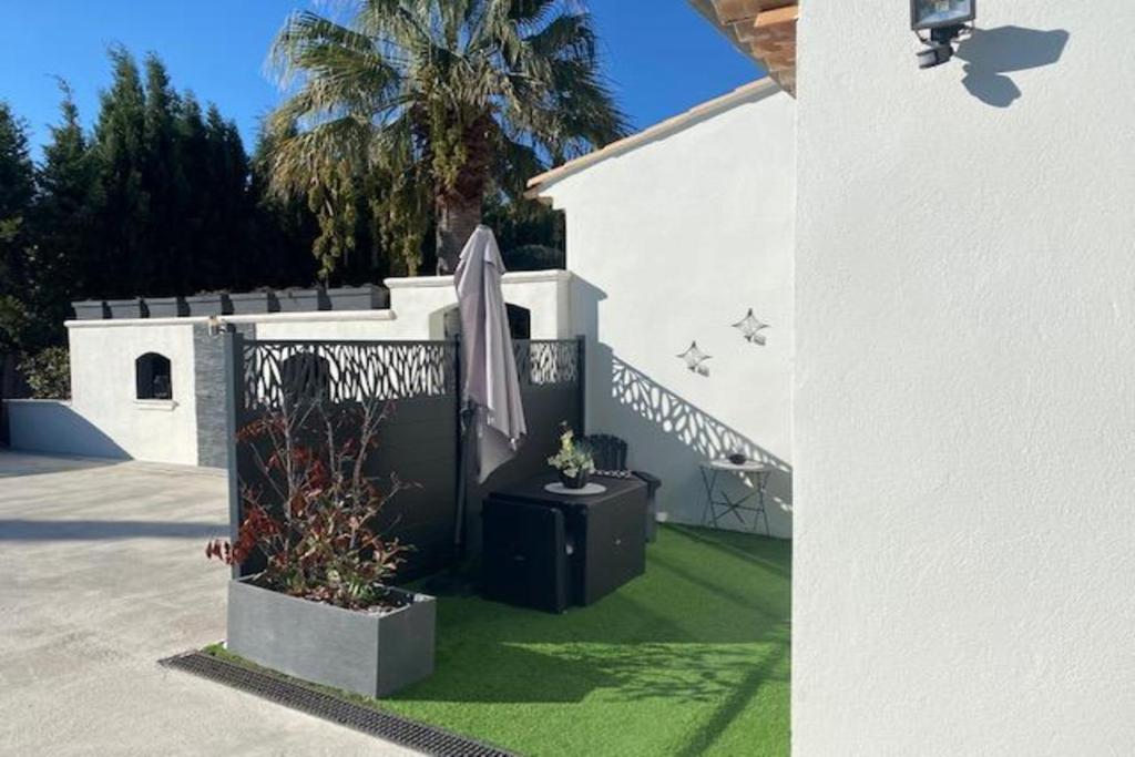 La Desiree'Ade Roquebrune-sur-Argens Exterior foto