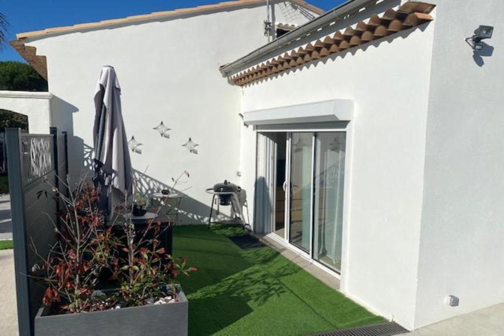 La Desiree'Ade Roquebrune-sur-Argens Exterior foto